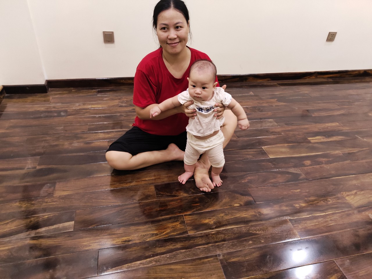 Sàn gỗ Muồng đen